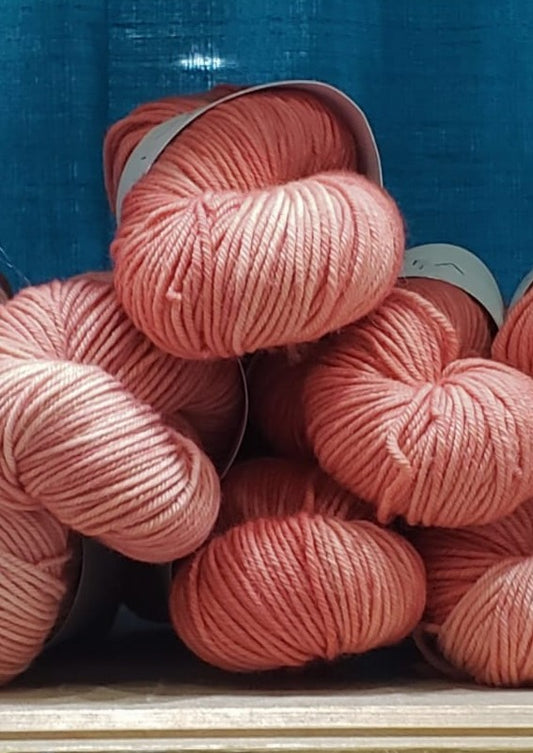 Everlea Worsted - Medium Madder